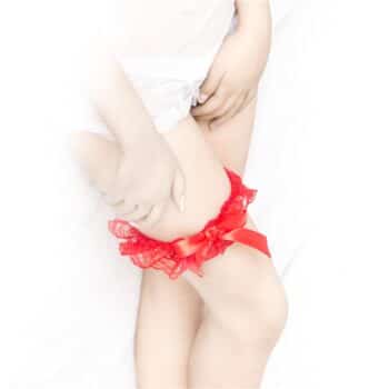 11833-naughty-toys-red-lace-leg-garter-sexshop-Nicosia