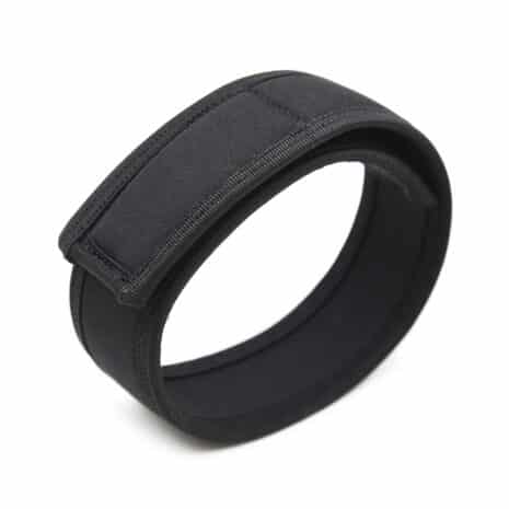 naughty-toys-black-neoprene-bdsm-wear-armbands-sexshop-cy