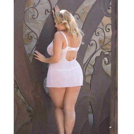 Plus-Size-Laura-Chemise-with-String-White-sexshop-limassol